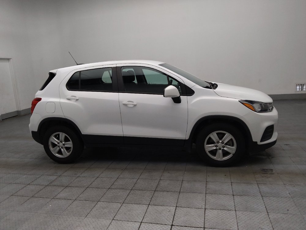 Used 2021 Chevrolet Trax LS FWD image 11