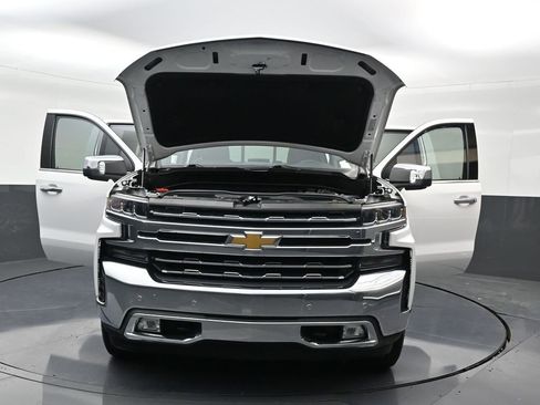 Used 2022 Chevrolet Silverado 1500 LTZ image 37