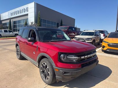Used 2021 Ford Bronco Sport Outer Banks w/ Outer Banks Package (96D)