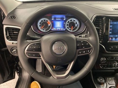 Used 2022 Jeep Cherokee Limited image 19