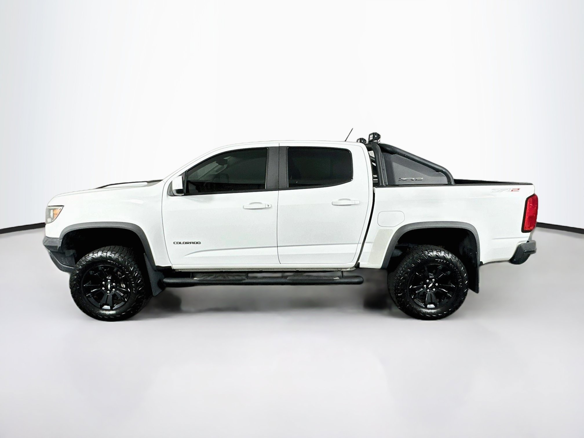Used 2018 Chevrolet Colorado ZR2 w/ ZR2 Dusk Special Edition AWD/4WD image 4