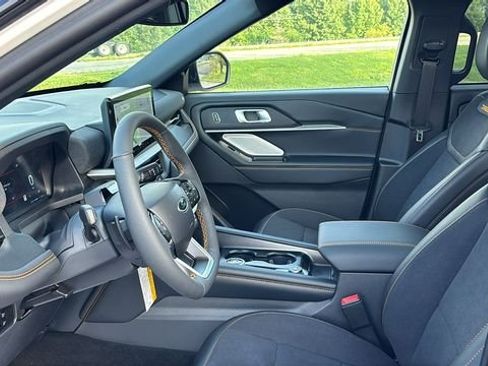New 2026 Ford Explorer Tremor w/ Tremor Ultimate Package AWD/4WD image 23