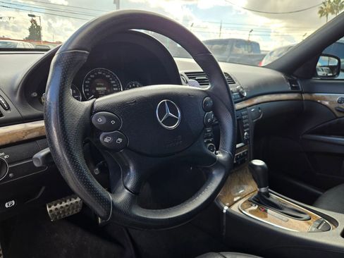 Used 2009 Mercedes-Benz E 63 AMG Sedan image 11