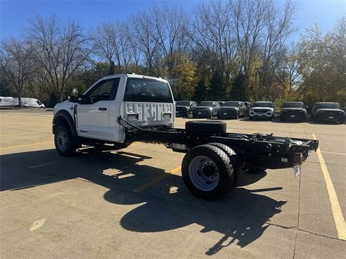 New 2025 Ford F550 4x4 Regular Cab Super Duty image 7