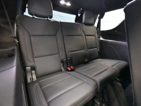Used 2021 Chevrolet Tahoe Z71 w/ Z71 Signature Package AWD/4WD image 25