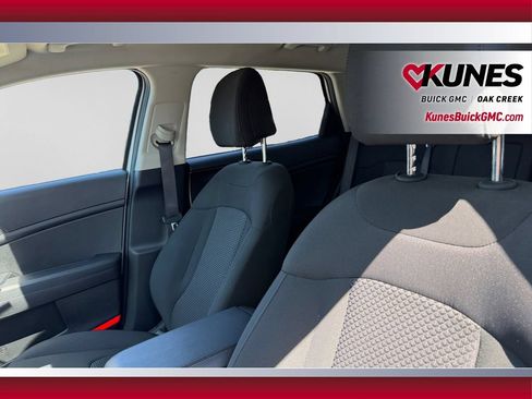 Used 2026 Kia Sportage LX FWD image 23