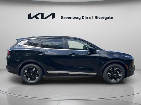 New 2026 Kia Sportage LX FWD image 8