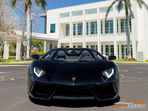 Used 2016 Lamborghini Aventador LP 700-4 image 6