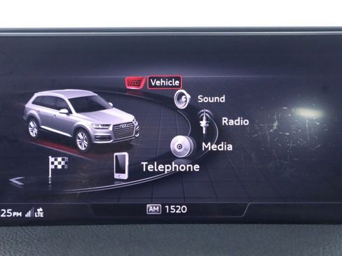 Used 2018 Audi Q7 3.0T Prestige w/ Prestige Package AWD/4WD image 18