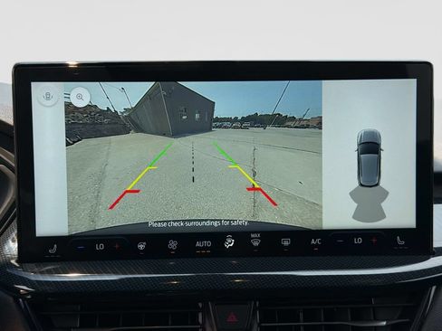Used 2025 Ford Escape ST-Line w/ Tech Pack #1 FWD image 25