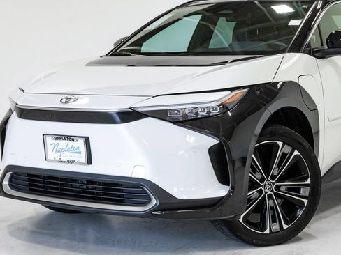 Used 2023 Toyota bZ4X AWD w/ Weather Package image 2
