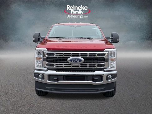 New 2026 Ford F350 XLT w/ FX4 Off-Road Package AWD/4WD image 2