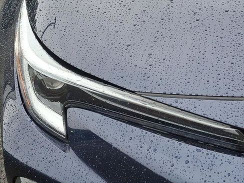 Certified 2024 Toyota Corolla SE w/ SE Premium Package FWD image 29