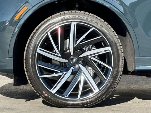 New 2026 Lincoln Aviator Black Label AWD/4WD image 26