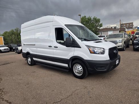 Used 2022 Ford Transit 250 148 High Roof AWD image 2