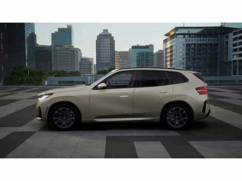 Used 2026 BMW X3 xDrive30i w/ Premium Package AWD/4WD image 4