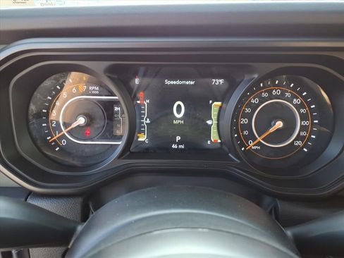 New 2025 Jeep Gladiator Mojave image 12