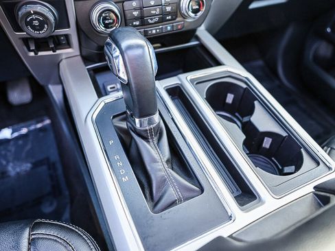 Used 2020 Ford F150 Lariat w/ Equipment Group 502A Luxury image 14