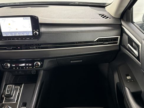 Used 2024 Mitsubishi Outlander SE AWD/4WD image 29