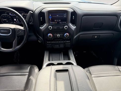 Used 2022 GMC Sierra 2500 Denali w/ Denali Ultimate Package AWD/4WD image 10