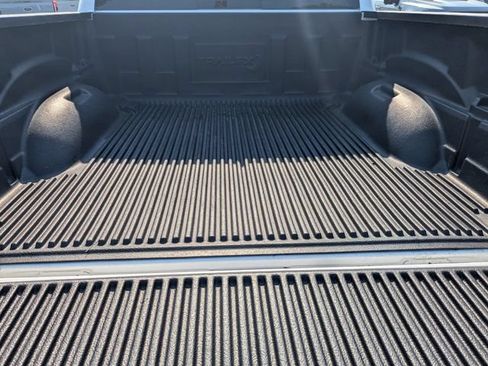 Used 2025 RAM 1500 Tradesman AWD/4WD image 14