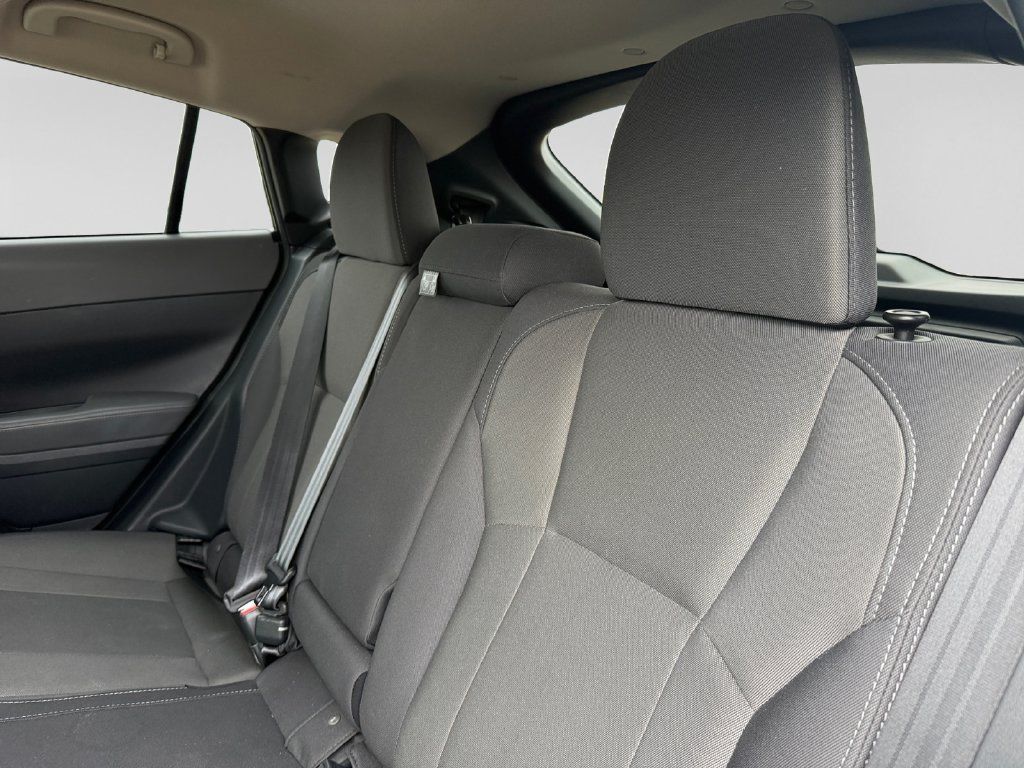 Used 2025 Subaru Crosstrek 2.5i Premium AWD/4WD image 34