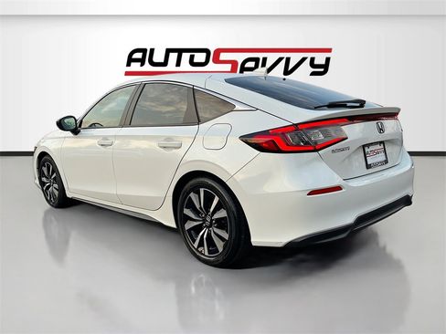 Used 2022 Honda Civic EX-L image 5