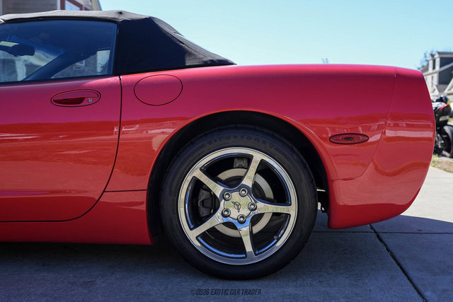 Used 1999 Chevrolet Corvette Convertible w/ Memory Pkg RWD image 4