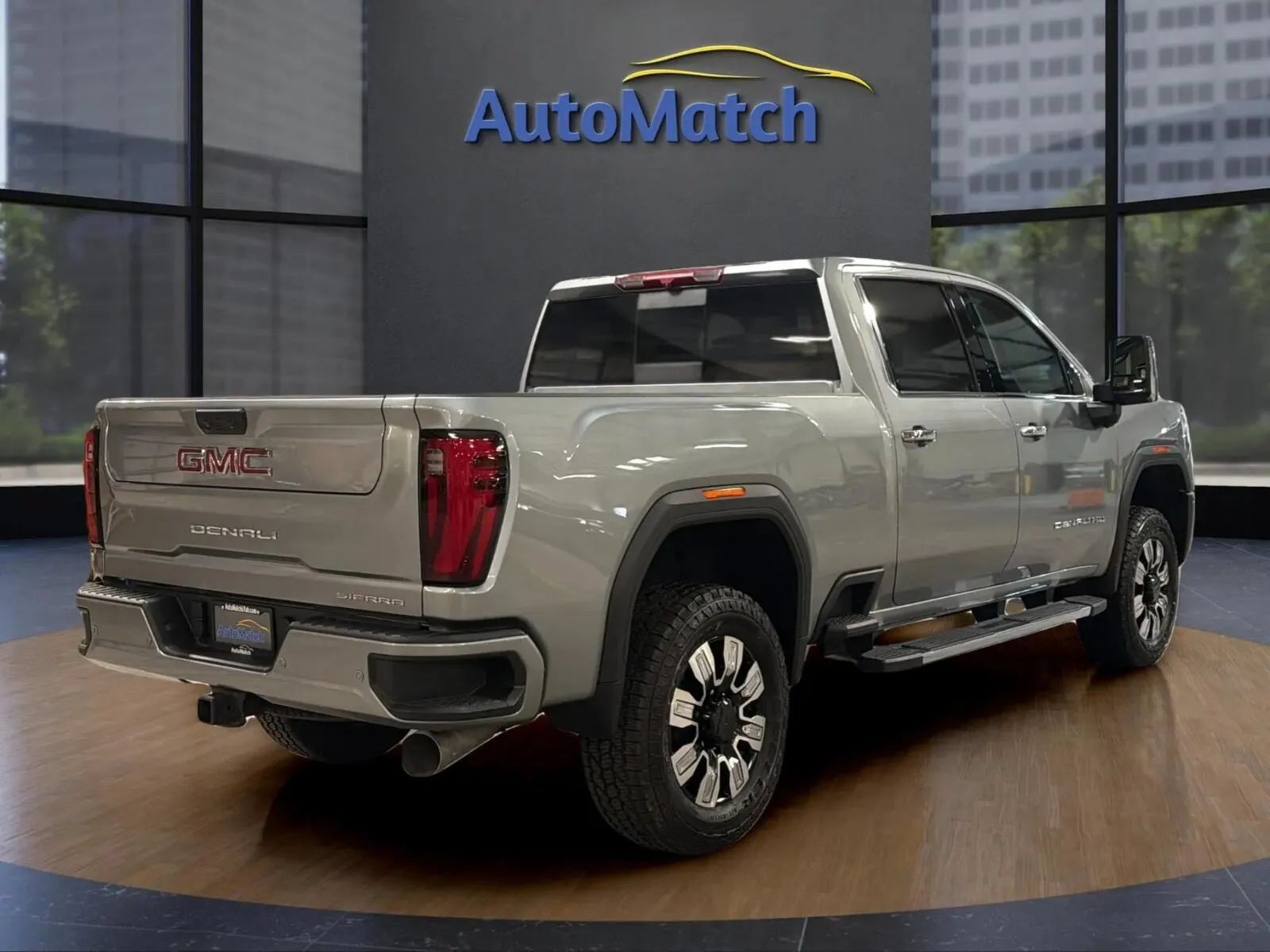 Used 2024 GMC Sierra 2500 Denali w/ Denali Reserve Package AWD/4WD image 11