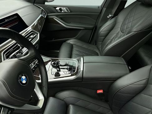 Used 2023 BMW X5 sDrive40i image 25