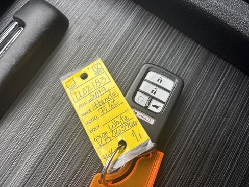 Used 2019 Honda Pilot Touring image 33