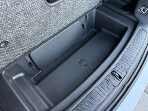 New 2025 Jeep Grand Cherokee L Limited w/ Trailer Tow Package image 23