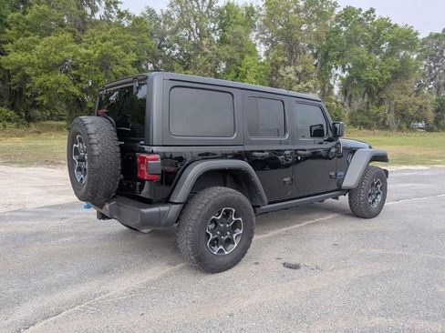 Used 2023 Jeep Wrangler Unlimited Rubicon 4xe image 3