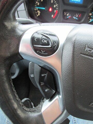 Used 2016 Ford Transit 250 130 Low Roof RWD image 15