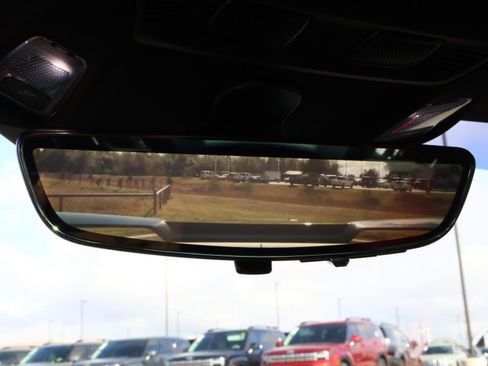 Used 2020 Chevrolet Corvette Stingray Preferred Cpe w/ 2LT Preferred Equipment Group image 25