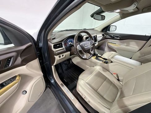 Used 2019 GMC Acadia Denali AWD/4WD image 10