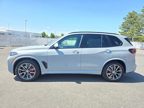 New 2026 BMW X5 xDrive40i w/ M Sport Package AWD/4WD image 34