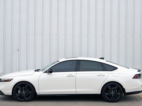 Used 2023 Honda Accord Sport image 46