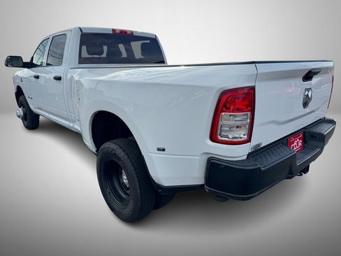 Used 2022 RAM 3500 Tradesman w/ Bed Utility Group image 4