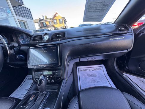 Used 2012 Maserati GranTurismo Convertible RWD image 25