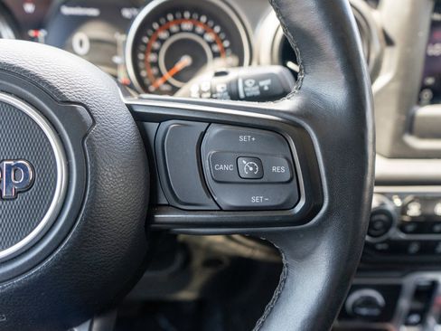 Used 2022 Jeep Wrangler Sport AWD/4WD image 24