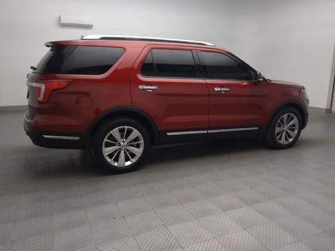 Used 2019 Ford Explorer Limited w/ Class III Trailer Tow Package image 10