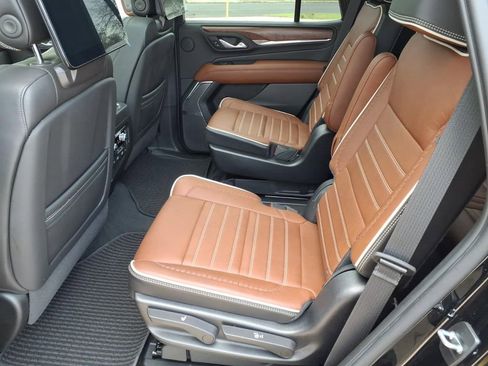 Certified 2023 GMC Yukon Denali Ultimate AWD/4WD image 20