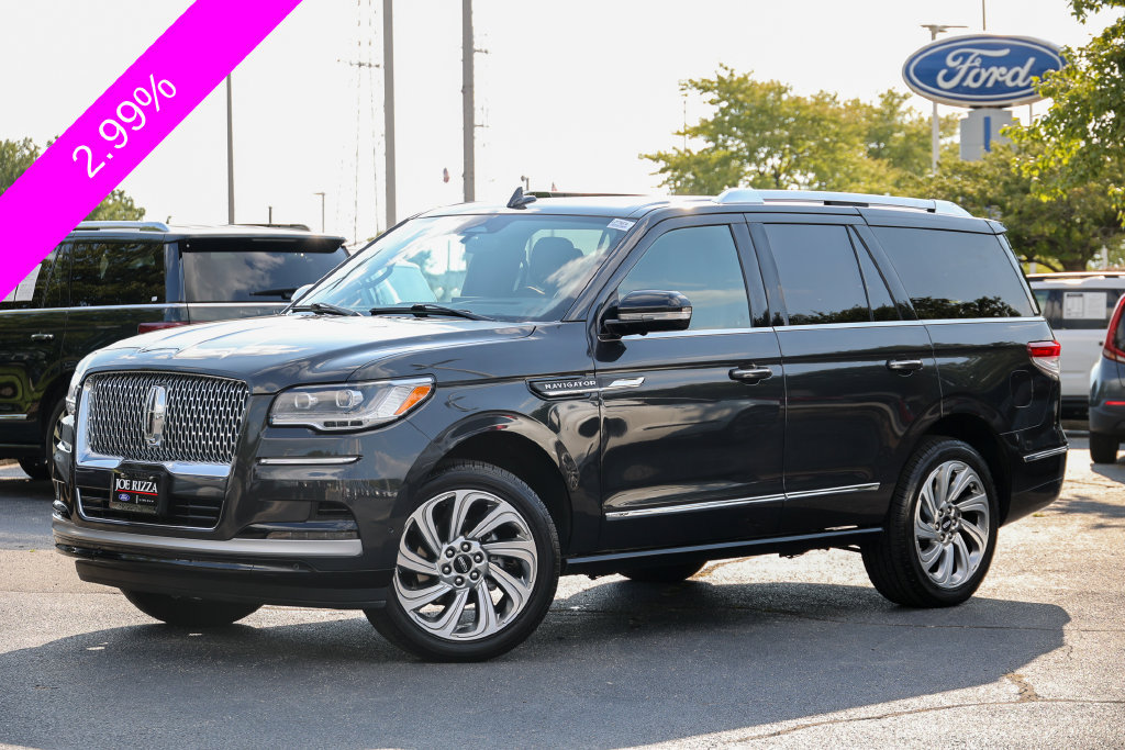 Certified 2024 Lincoln Navigator Reserve AWD/4WD image 25