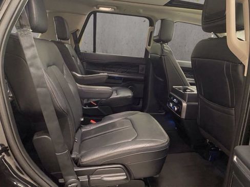 Used 2019 Ford Expedition Platinum AWD/4WD image 23