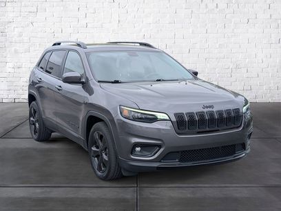 Used 2019 Jeep Cherokee Latitude Plus