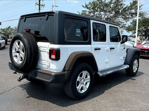Used 2019 Jeep Wrangler Unlimited Sport AWD/4WD image 6