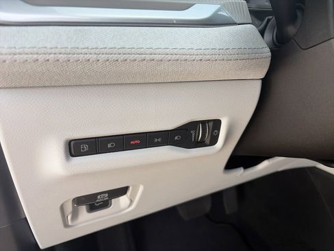 New 2026 Jeep Cherokee Laredo AWD/4WD image 20