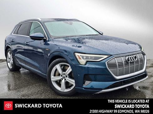 Used 2019 Audi e-tron Premium Plus image 1