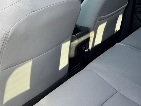 Certified 2025 Toyota Tacoma SR5 image 15